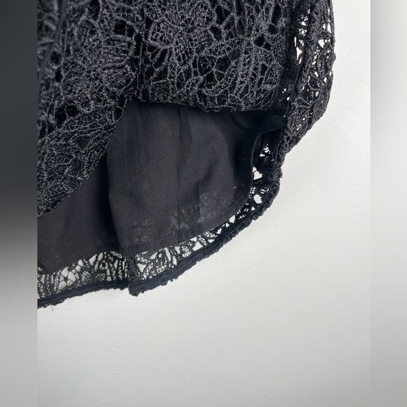 Anthropologie Maeve Eyelet Off The Shoulder Oversized Lace Black Top Size M - Picture 5 of 7